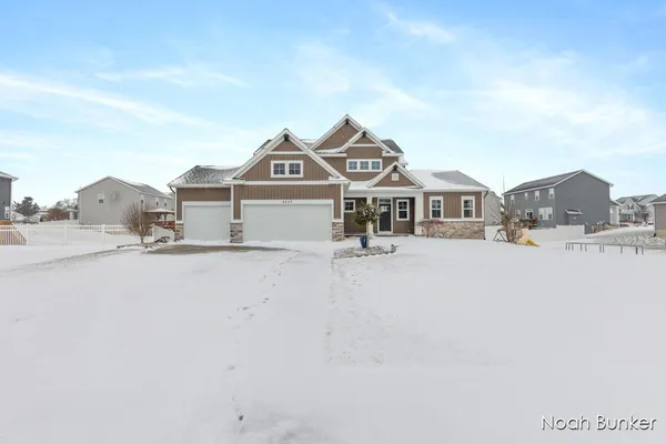 $674,900 | 3857 Winsome Drive, Hudsonville, MI 49426