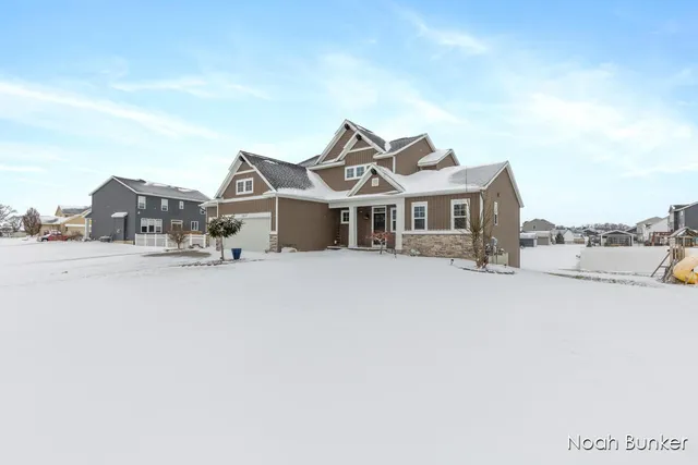 $704,900 | 3857 Winsome Drive, Hudsonville, MI 49426