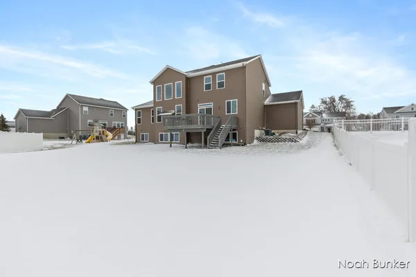 $674,900 | 3857 Winsome Drive, Hudsonville, MI 49426