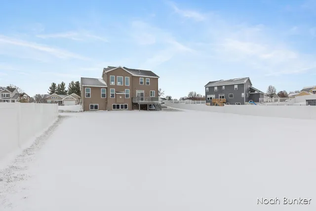 $704,900 | 3857 Winsome Drive, Hudsonville, MI 49426