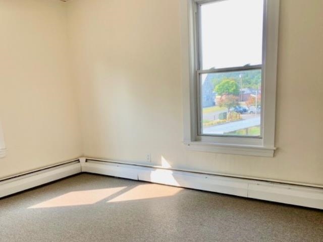 22 Tracy Street Lebanon, NH 03784 - Photo 8 of 23