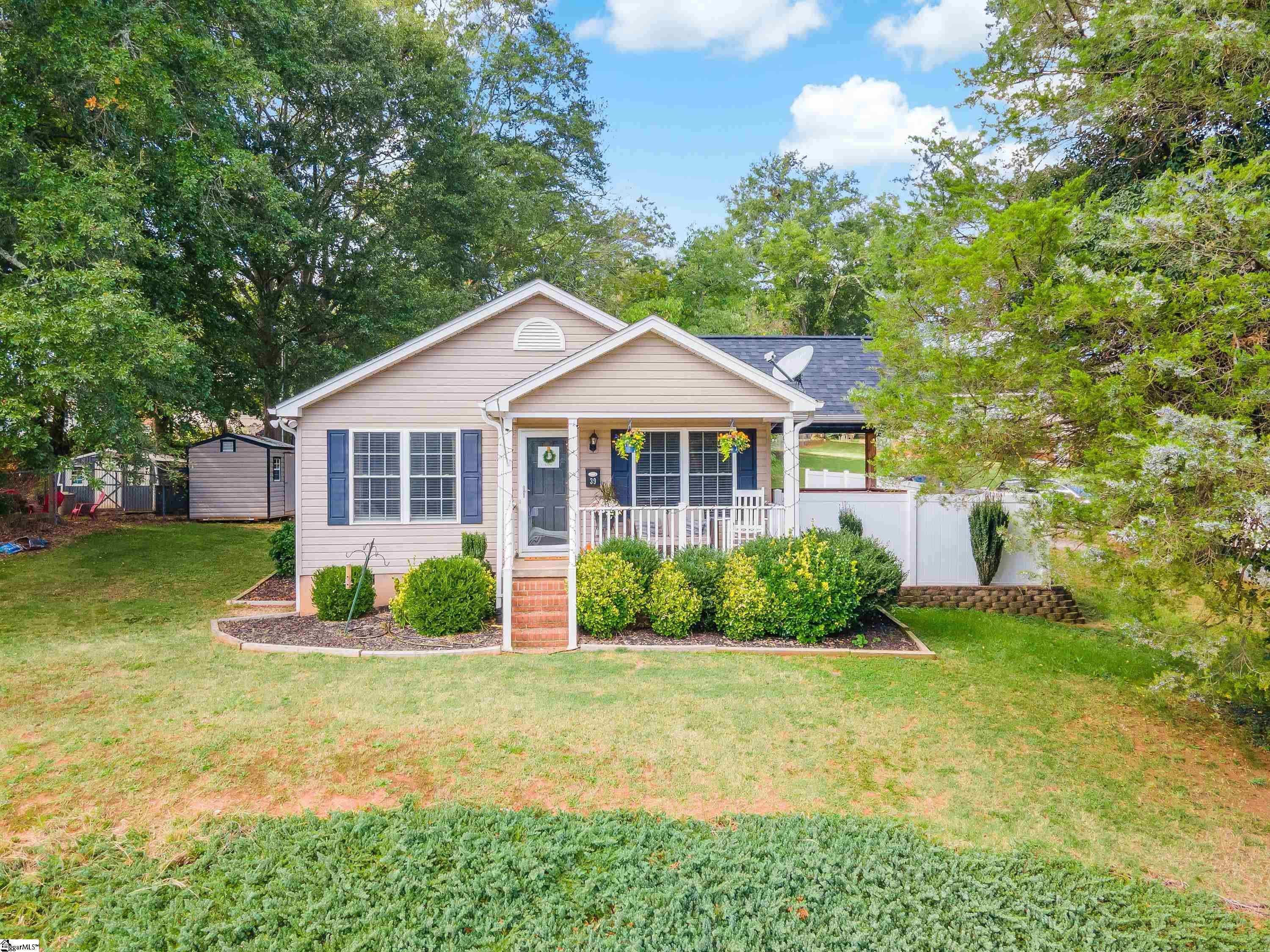 39 Spartanburg Road Lyman, SC 29365 - Photo 2 of 32 Gallery Image 2