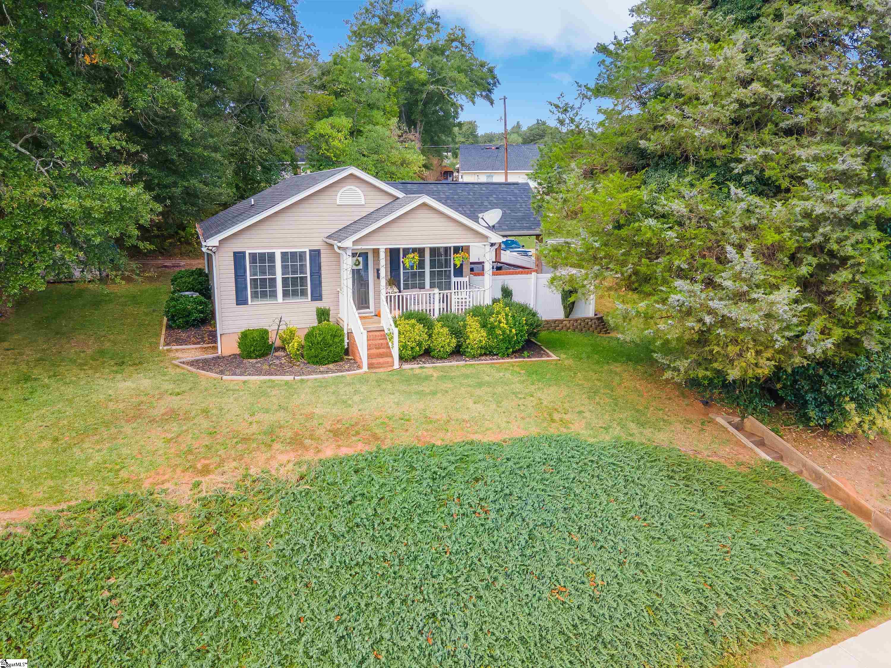 39 Spartanburg Road Lyman, SC 29365 - Photo 3 of 32 Gallery Image 3