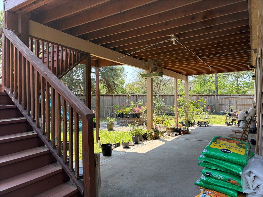 903 Northgate Springs Drive Spring, TX 77373 - Photo 25 of 30 Looking for Sun and Shade?!?