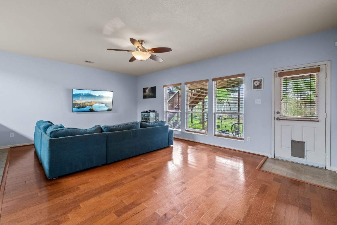 903 Northgate Springs Drive Spring, TX 77373 - Photo 8 of 30