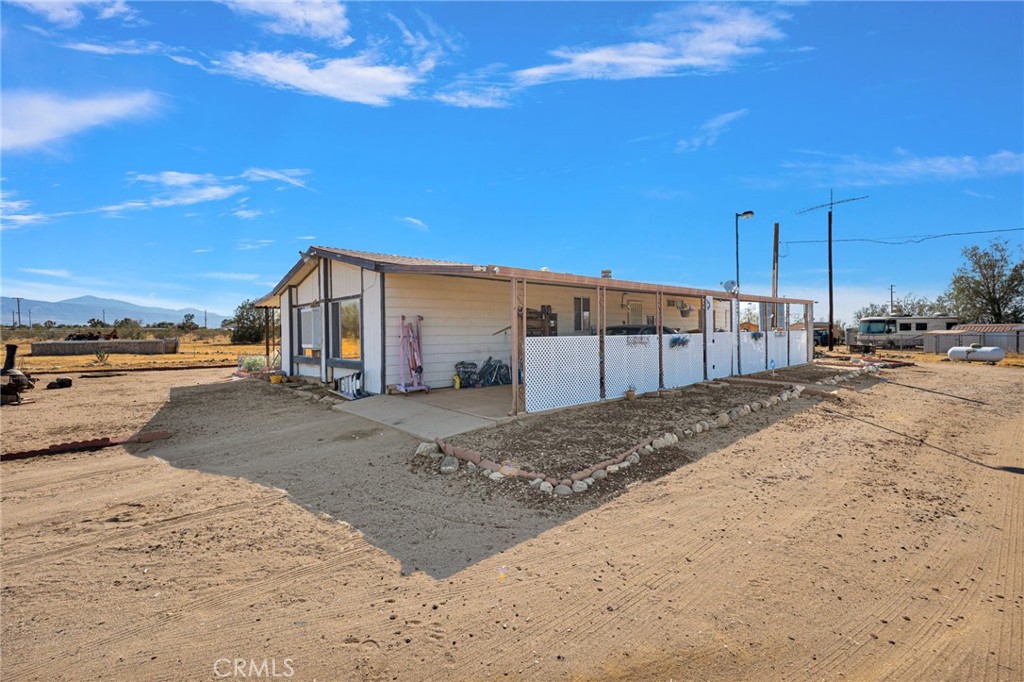 14030 Rapture Road Phelan, CA 92371 - Photo 3 of 58