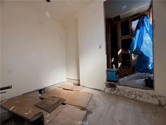 $1,195,000 | 1532 North Ontario Street, Burbank, CA 91505