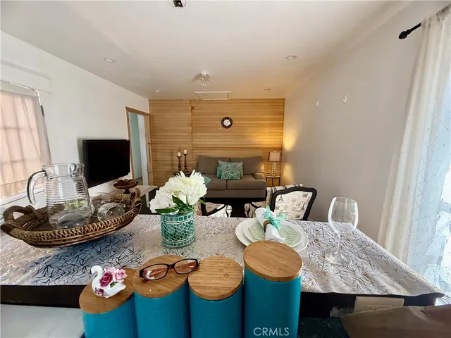 $1,195,000 | 1532 North Ontario Street, Burbank, CA 91505