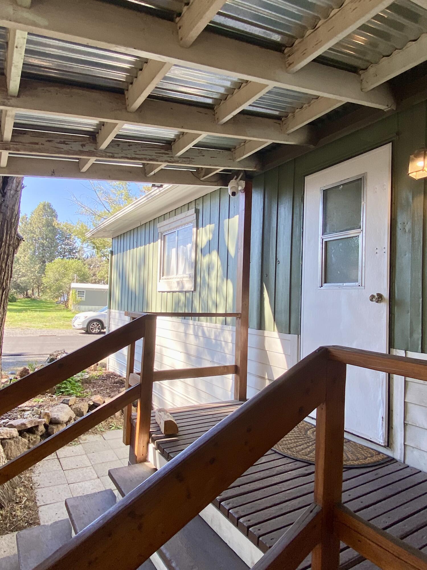 61280 Parrell Road, Unit 10 Bend, OR 97702 - Photo 40 of 46 Gallery Image 40