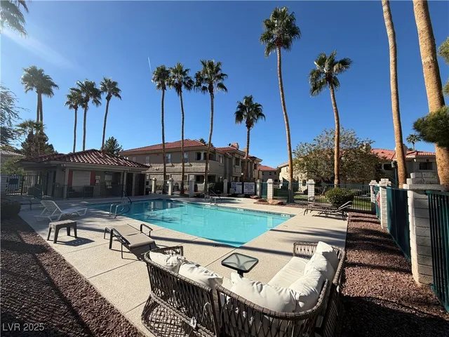 $1,395 | 396 Manti Place, Unit 396, Henderson, NV 89014