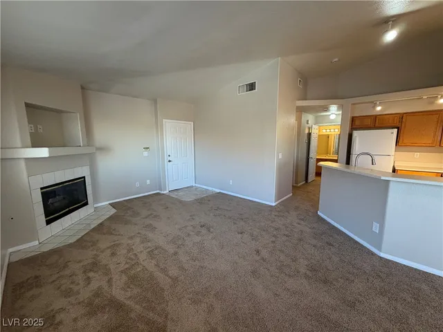 $1,395 | 396 Manti Place, Unit 396, Henderson, NV 89014