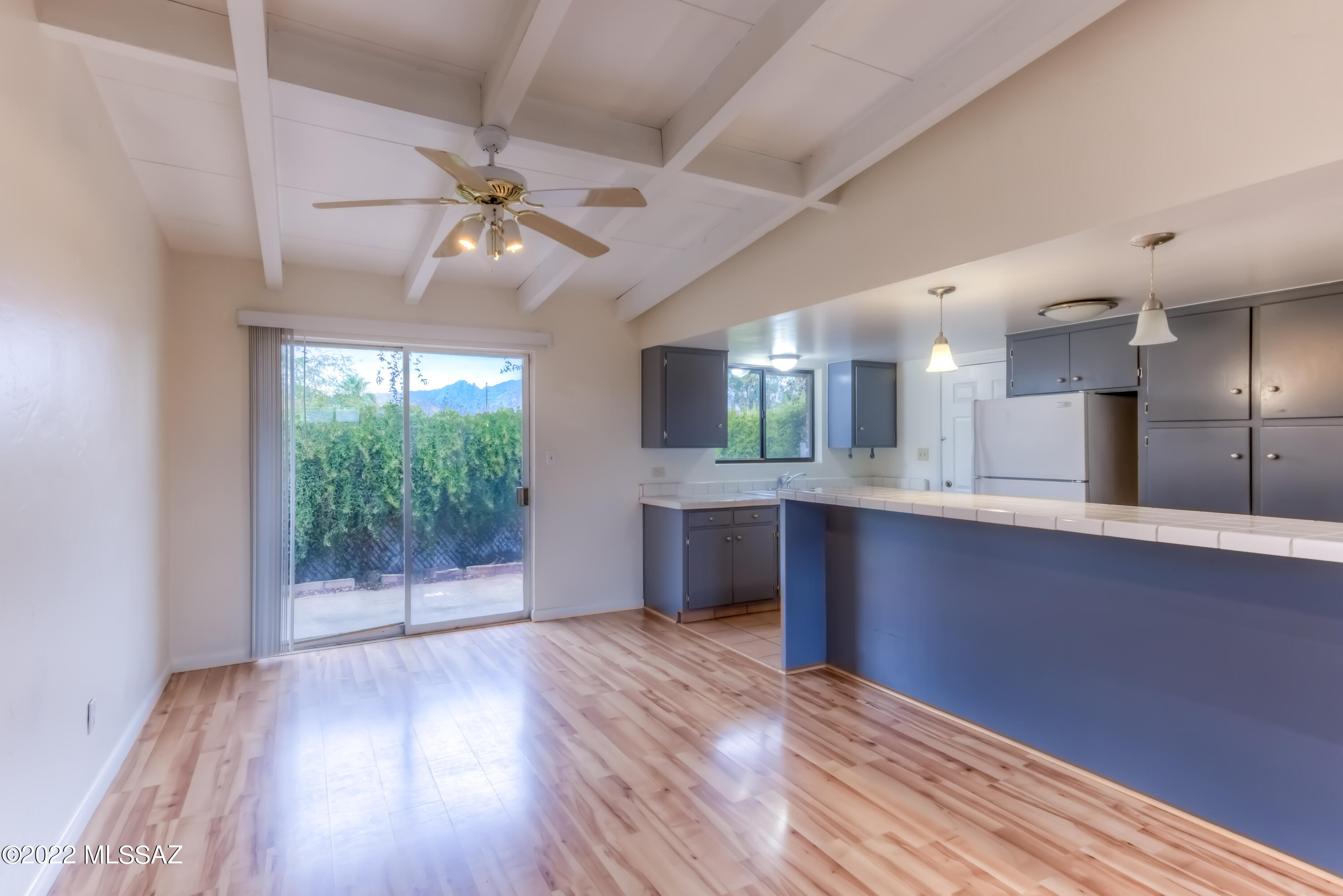 2121 North Country Club Road, Unit 10 Tucson, AZ 85716 - Photo 7 of 26 Gallery Image 7
