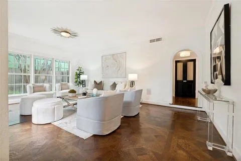 $2,899,000 | 4557 Lorraine Avenue, Highland Park, TX 75205