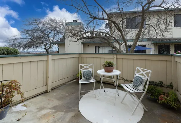 $539,700 | 216 Green Meadow Drive, Unit C, Watsonville, CA 95076