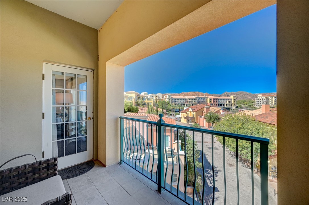 30 Strada Di Villaggio, Unit 250 Henderson, NV 89011 - Photo 32 of 52 View of balcony