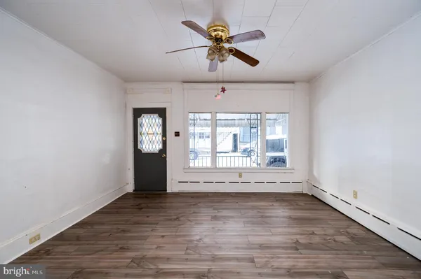 $74,990 | 102 Water Street, New Philadelphia, PA 17959