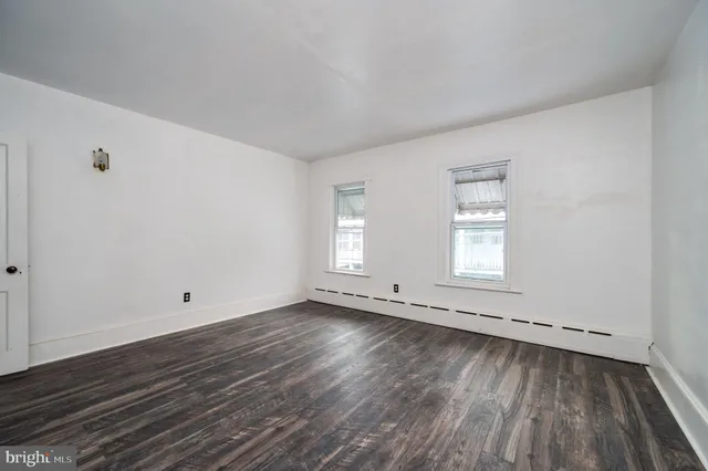 $74,990 | 102 Water Street, New Philadelphia, PA 17959