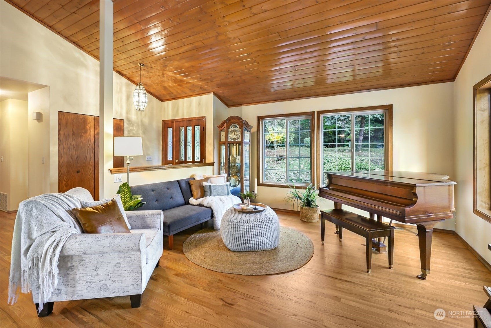5910 Wonderland Road Snohomish, WA 98290 - Photo 4 of 40 Gallery Image 4