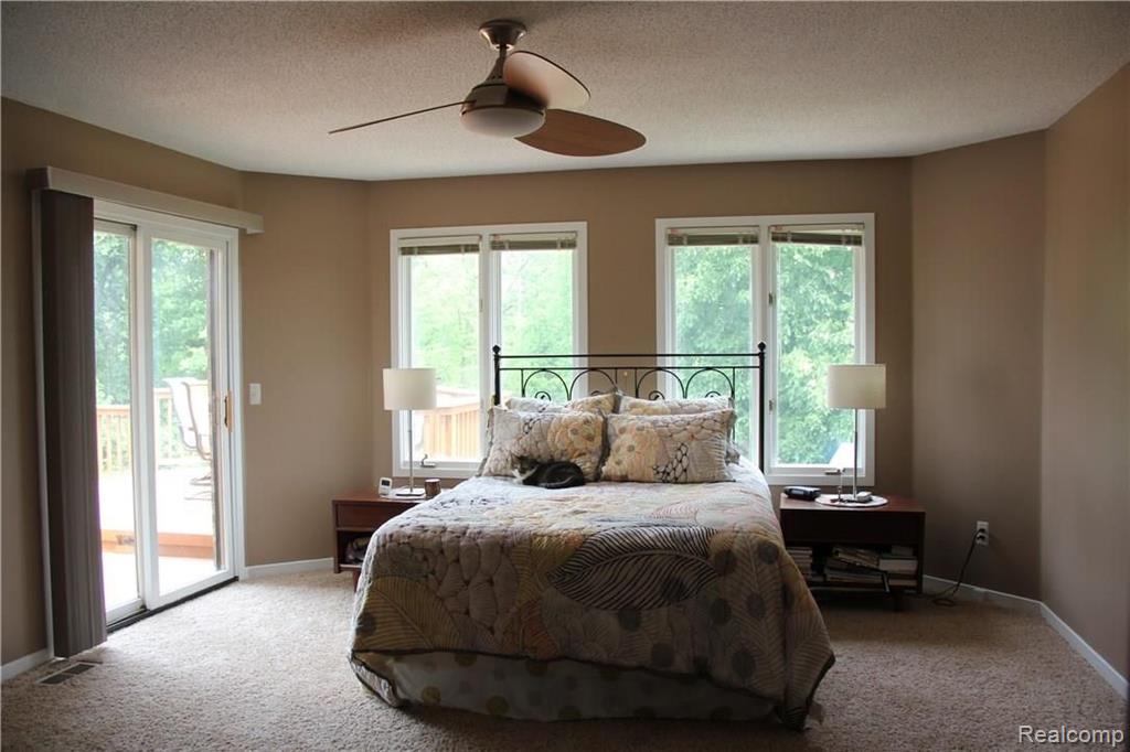 2016 Reagan Drive Rochester Hills, MI 48309 - Photo 15 of 35