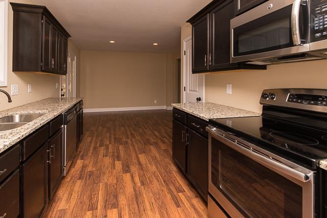 86 Pine Ridge Clarksville, TN 37040 - Photo 12 of 30 Gallery Image 12