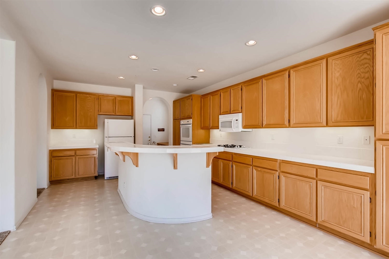 16719 Open View Road Ramona, CA 92065 - Photo 5 of 24 Gallery Image 5
