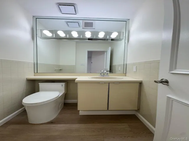 $4,900 | 80 Northgate Circle, Melville, NY 11747