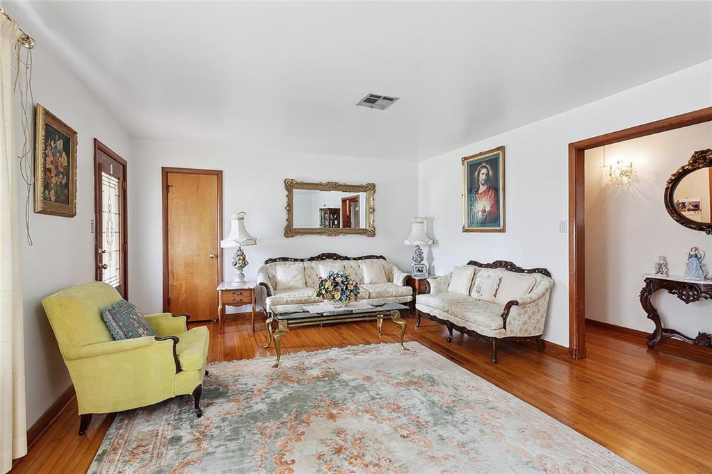 1601 Green Acres Road Metairie, LA 70003 - Photo 4 of 15 Gallery Image 4