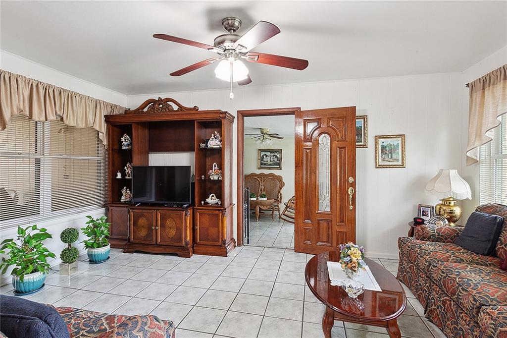 1601 Green Acres Road Metairie, LA 70003 - Photo 5 of 15 Gallery Image 5