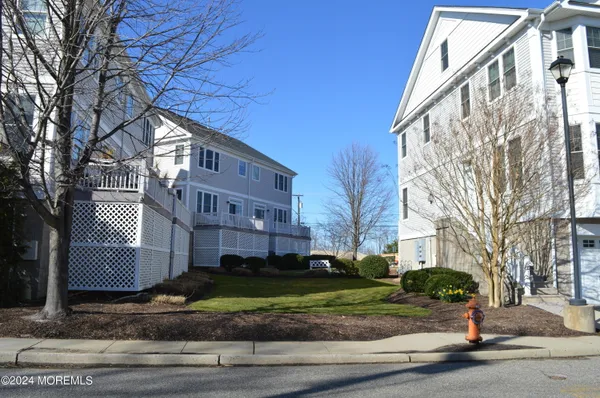 $4,700 | 606 Park Avenue, Port Monmouth, NJ 07758