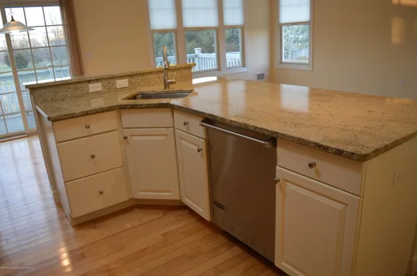 $4,700 | 606 Park Avenue, Port Monmouth, NJ 07758