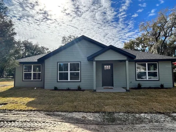 $284,900 | 570 Southwest 5th Street, Lake Butler, FL 32054