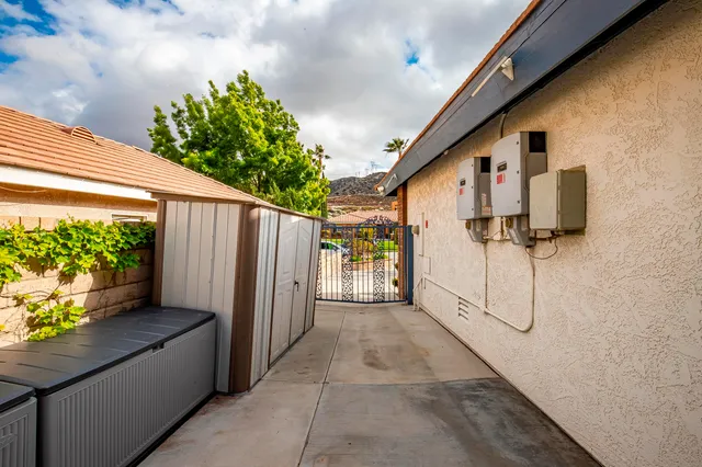 $929,000 | 6723 Sycamore Lane, Palmdale, CA 93551