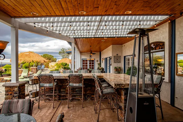 $929,000 | 6723 Sycamore Lane, Palmdale, CA 93551