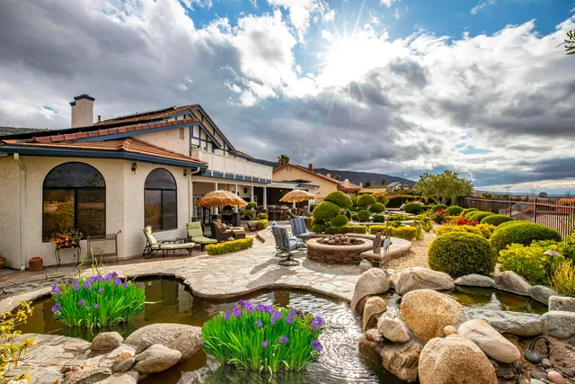 $929,000 | 6723 Sycamore Lane, Palmdale, CA 93551