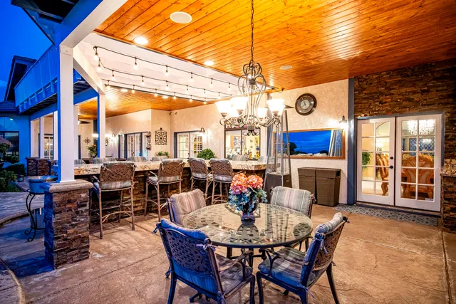 $929,000 | 6723 Sycamore Lane, Palmdale, CA 93551