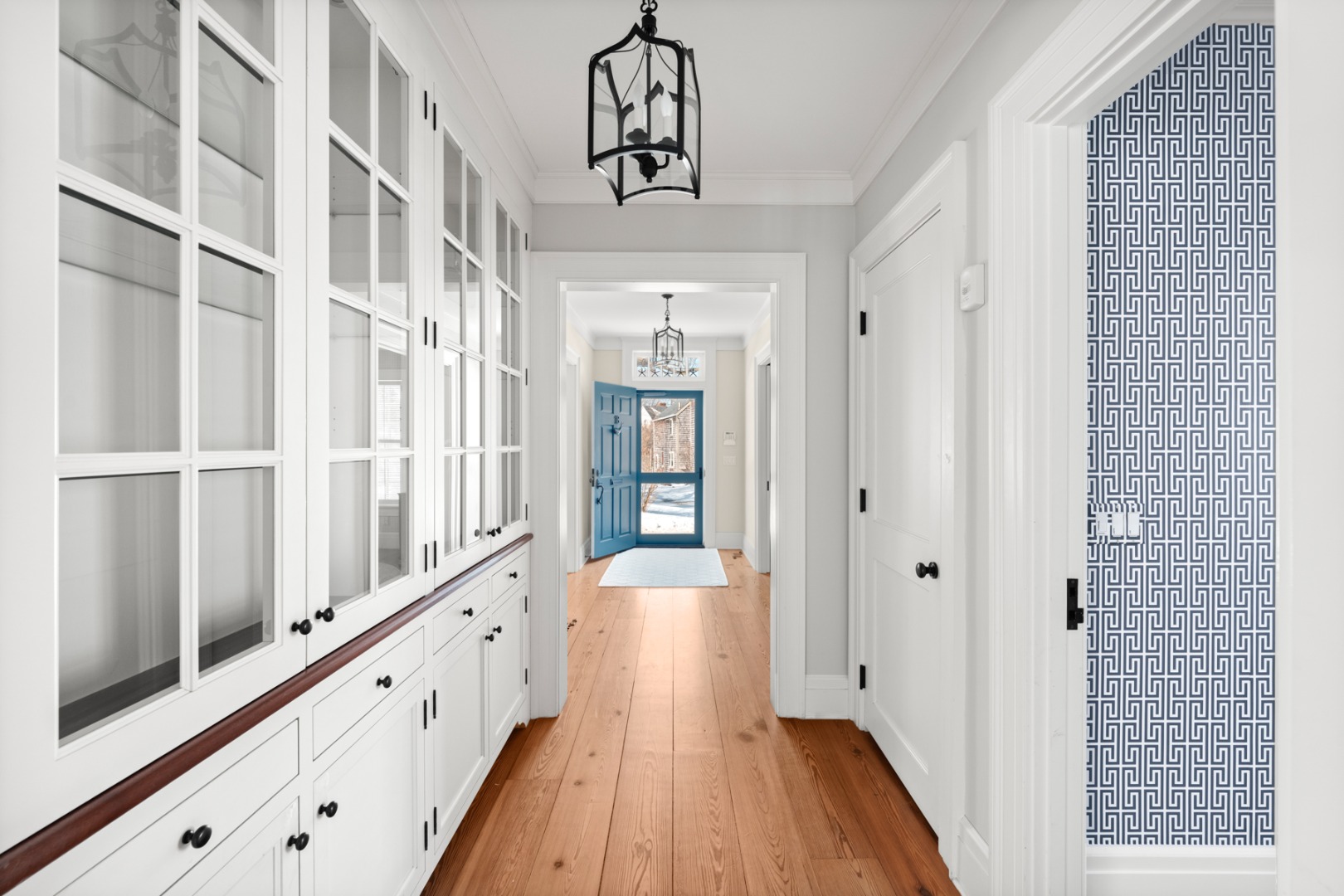 18 Mill Street Nantucket, MA 02554 - Photo 4 of 47