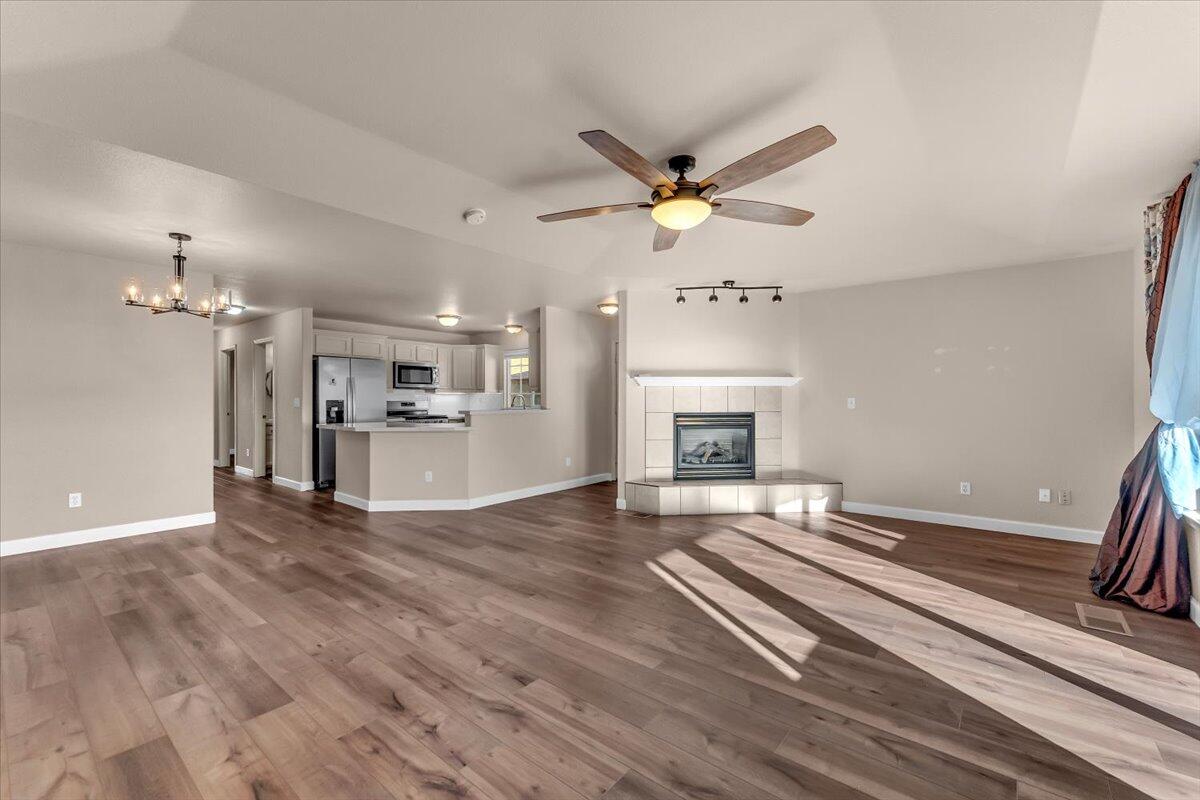 775 Stonebriar Trail Redding, CA 96003 - Photo 42 of 42 Open Floor Plan