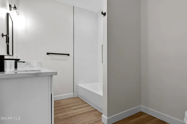 $349,900 | 21651 Karen Place, California City, CA 93505