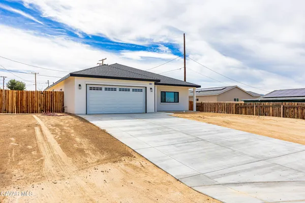 $349,900 | 21651 Karen Place, California City, CA 93505
