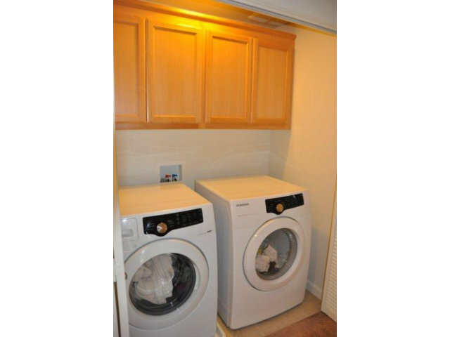 1797 Snell Place Milpitas, CA 95035 - Photo 19 of 25 a utility room with dryer and washer