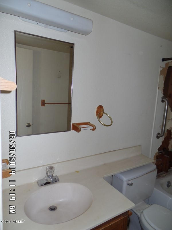 5940 West Osborn Road Phoenix, AZ 85033 - Photo 20 of 27 040