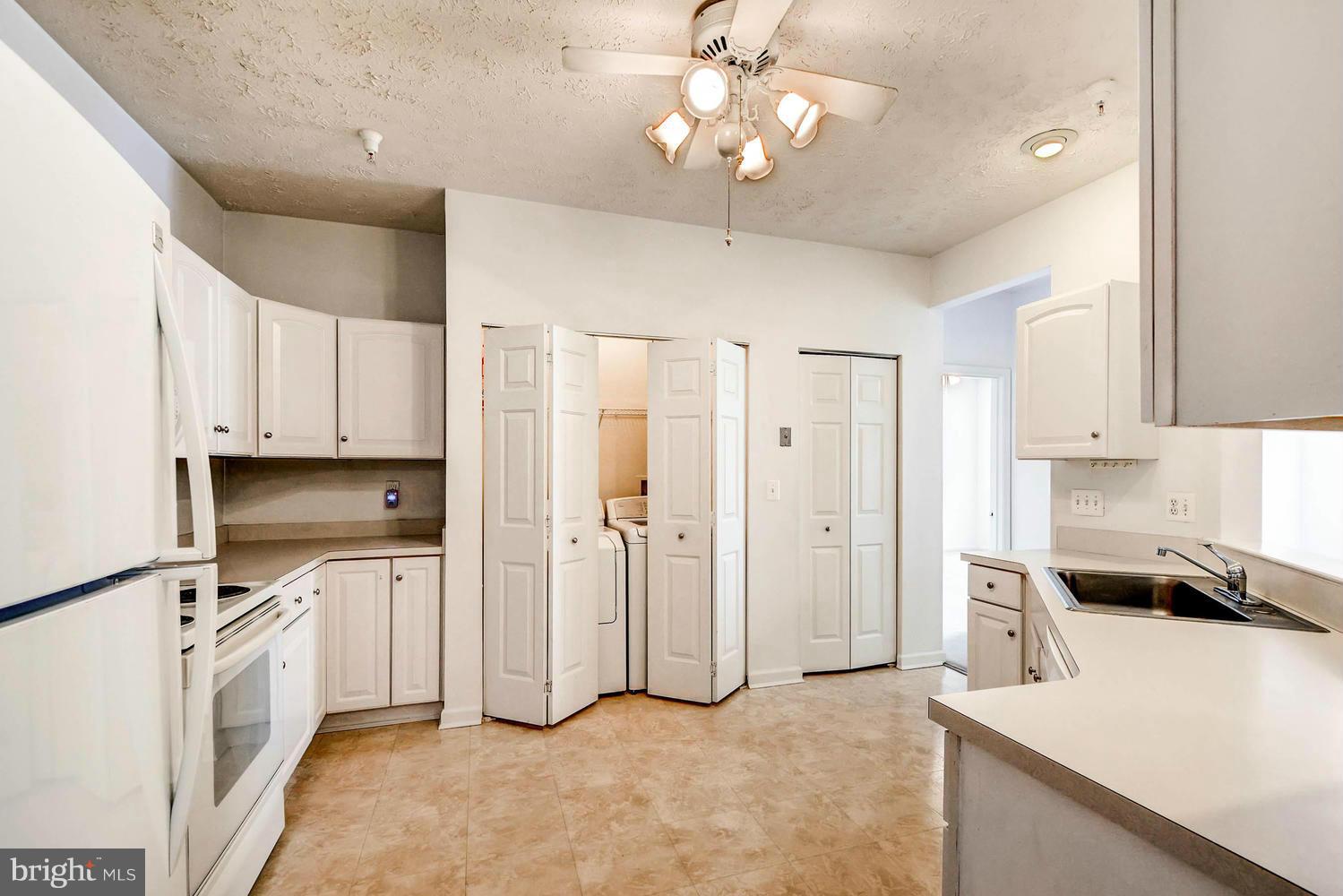 9613 Haven Farm Road, Unit D Perry Hall, MD 21128 - Photo 14 of 28 Kitchen