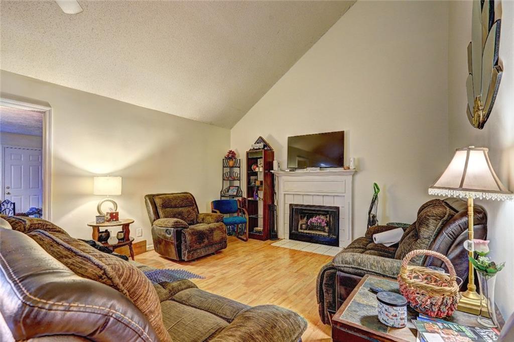 40 Benfield Circle Southeast Cartersville, GA 30121 - Photo 9 of 29