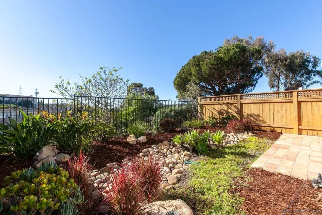 $1,149,000 | 6327 Caminito Del Cervato, San Diego, CA 92111