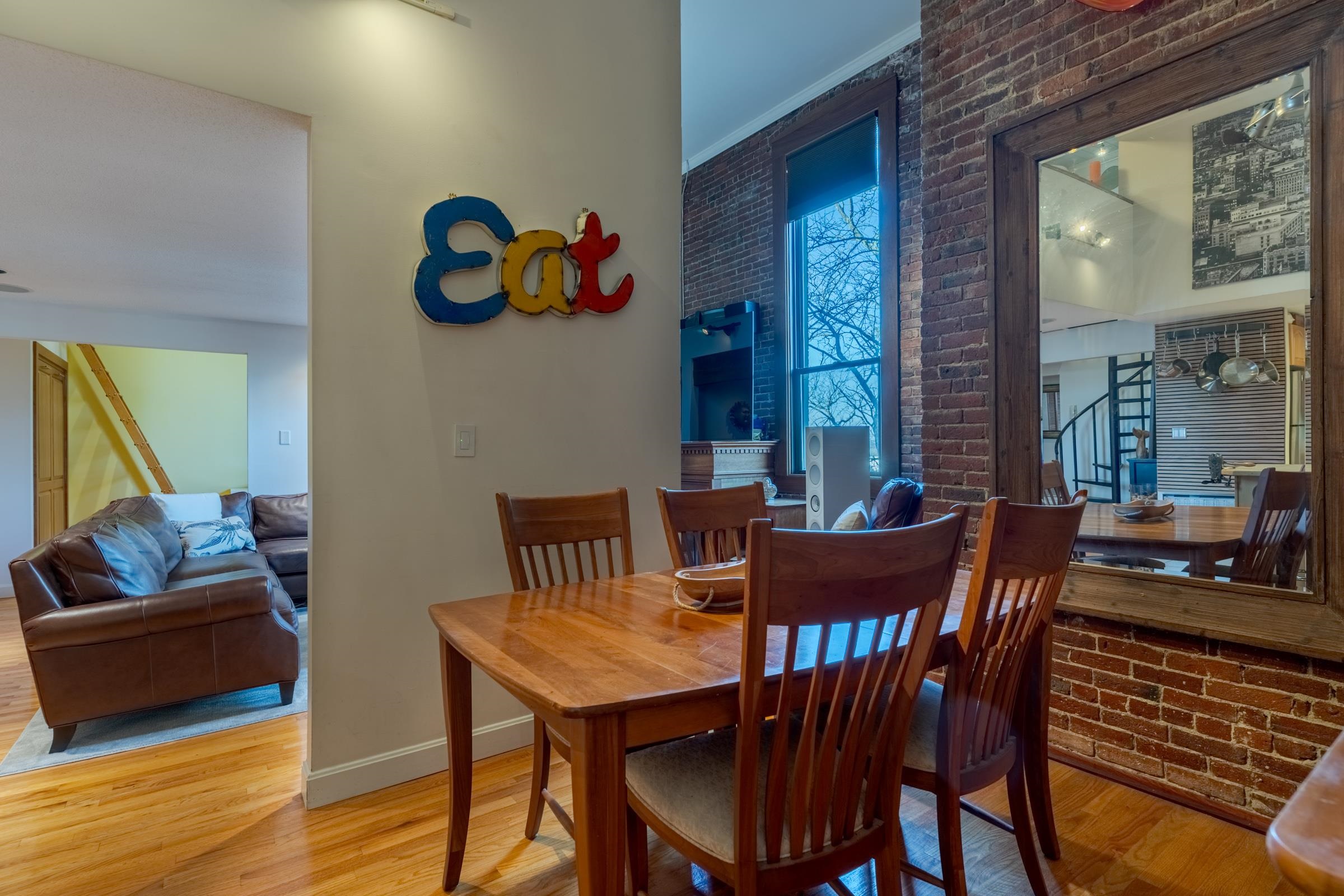 609 State Street, Unit 7 Portsmouth, NH 03801 - Photo 15 of 33