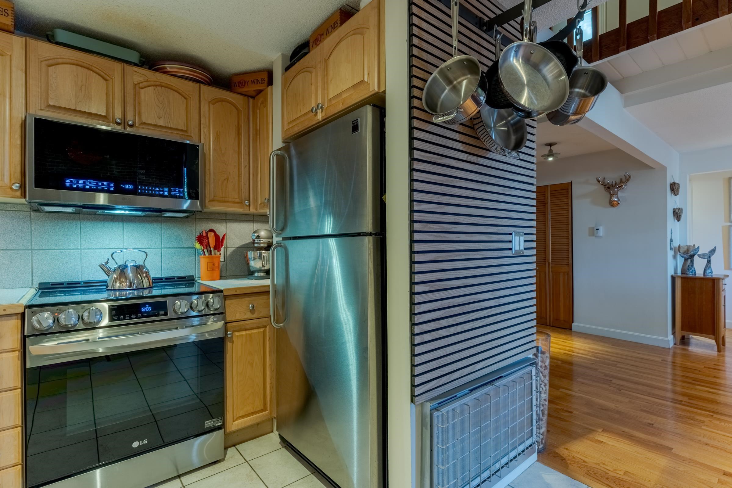 609 State Street, Unit 7 Portsmouth, NH 03801 - Photo 18 of 33