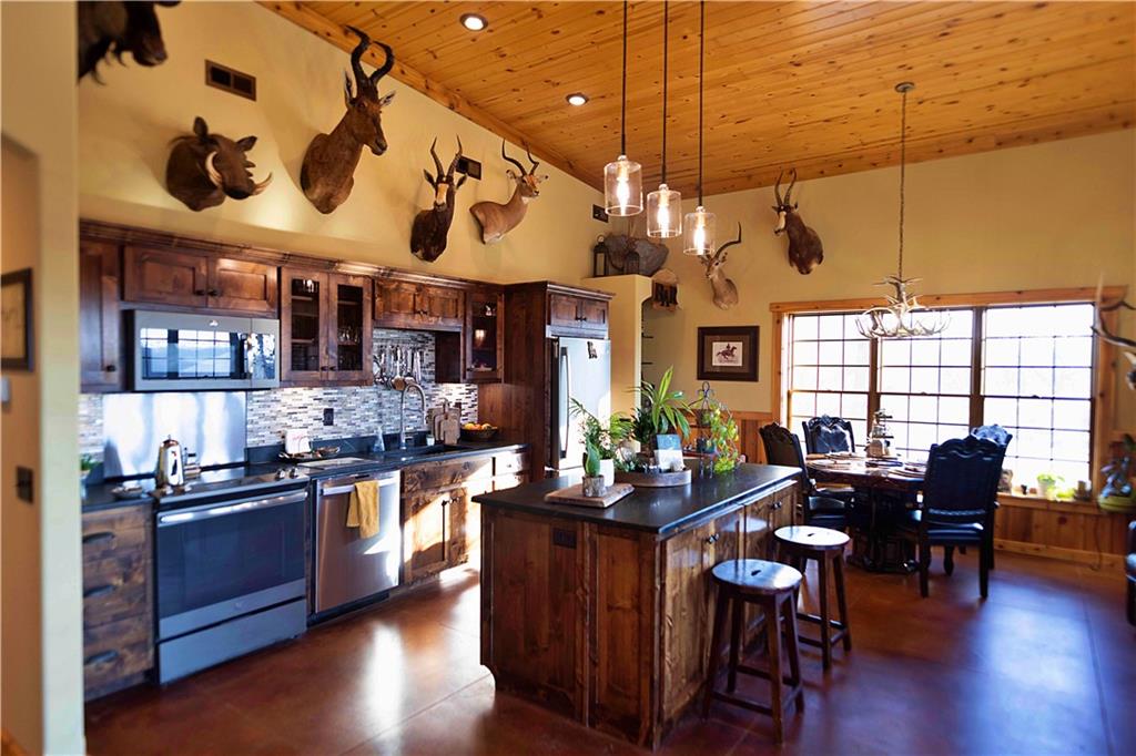 21195 Edgerton Junction Road Dearborn, MO 64439 - Photo 41 of 80