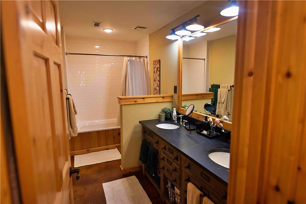 21195 Edgerton Junction Road Dearborn, MO 64439 - Photo 45 of 80