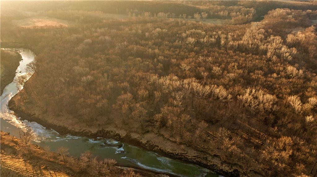 21195 Edgerton Junction Road Dearborn, MO 64439 - Photo 7 of 80