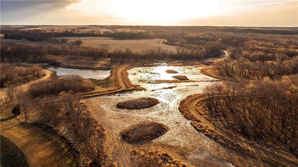 21195 Edgerton Junction Road Dearborn, MO 64439 - Photo 8 of 80